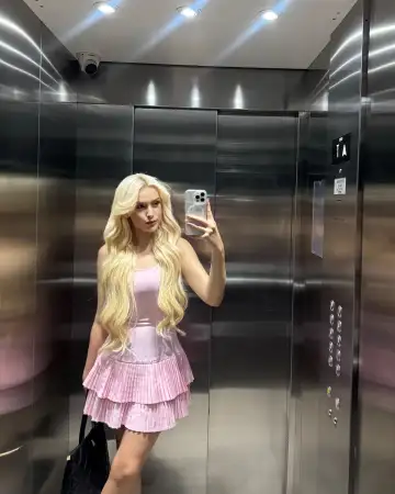 Cecilia 8