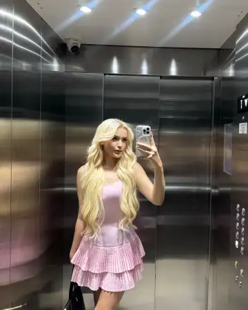 Cecilia 9