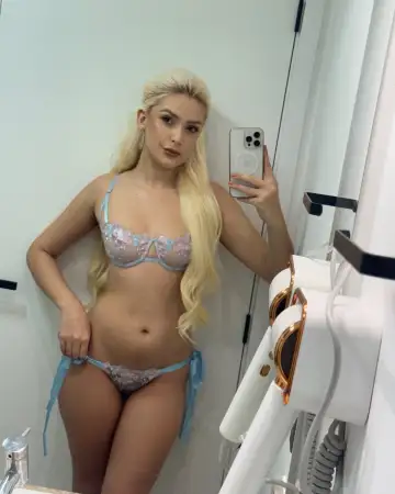 Cecilia 26