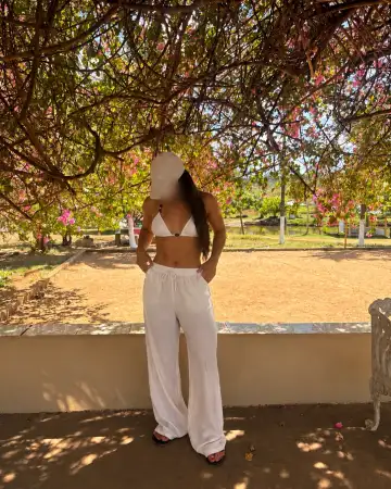 Liz 1
