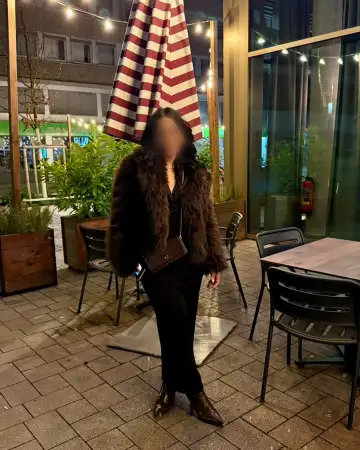 Liz 15