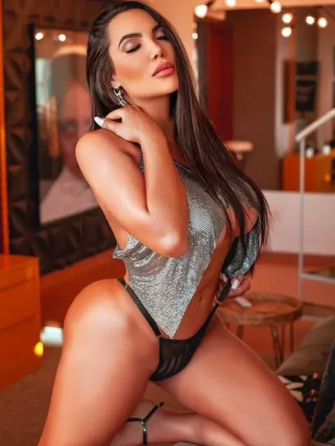 Georgina Rodríguez — Acompanhante em Cuiabá, Seleção Premium