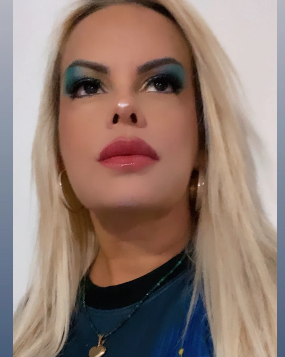 Iza 12