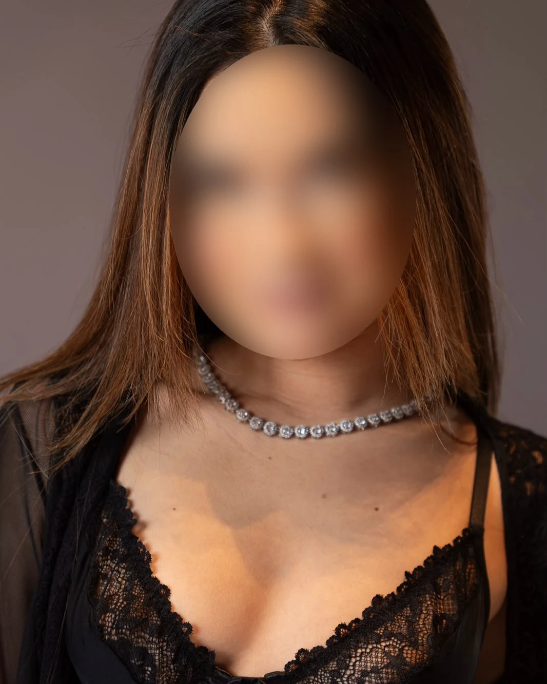 Ayla 12