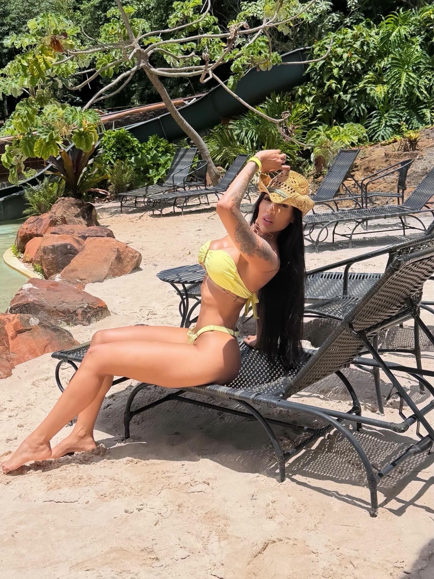 Foto 20 - Larissa Oliver