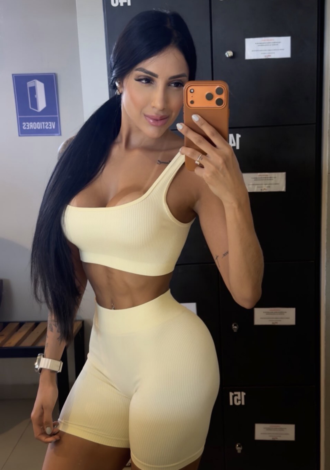 Foto 22 - Larissa Oliver