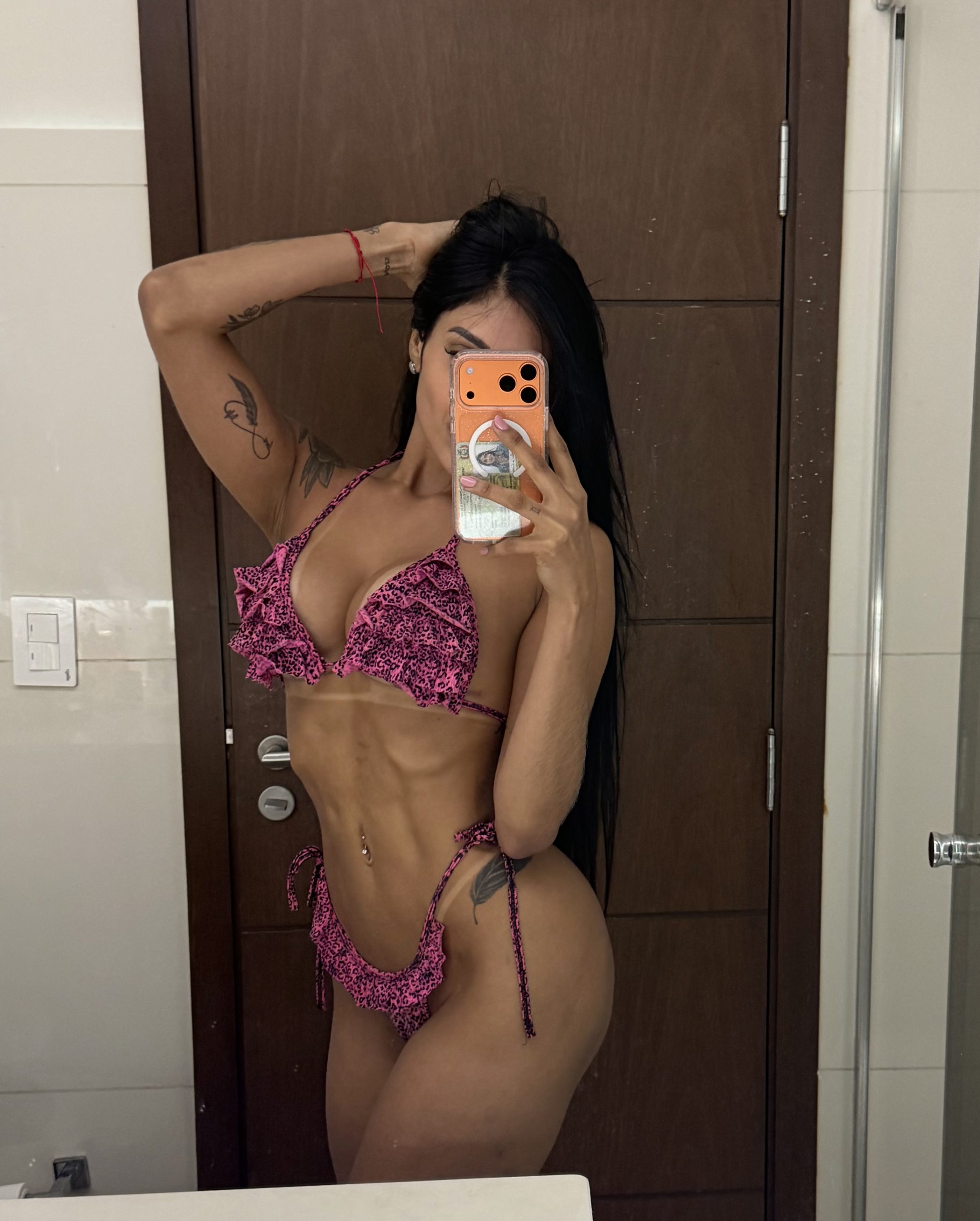 Foto 12 - Larissa Oliver