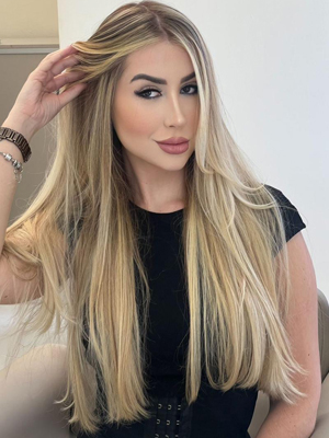 Camila Lobato